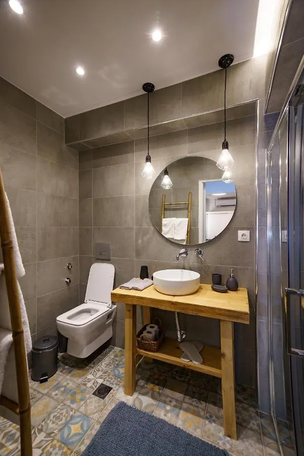 Graffitisuites#Azzure Saloniki Apartament