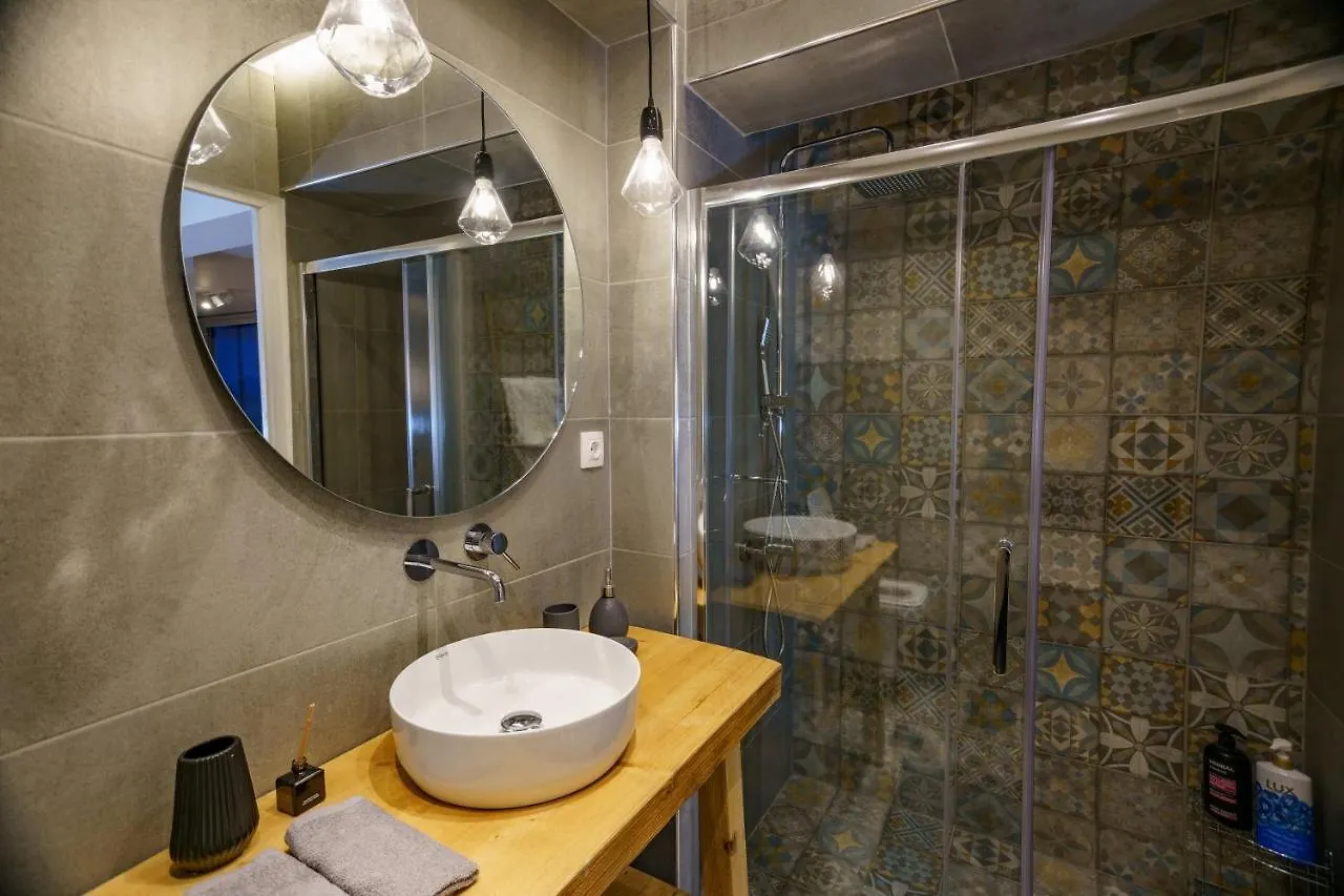 Apartment Graffitisuites#Azzure Thessaloniki